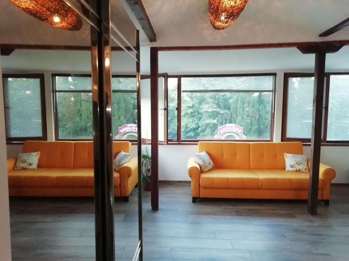 Ema Guest House Varna Ngoại thất bức ảnh